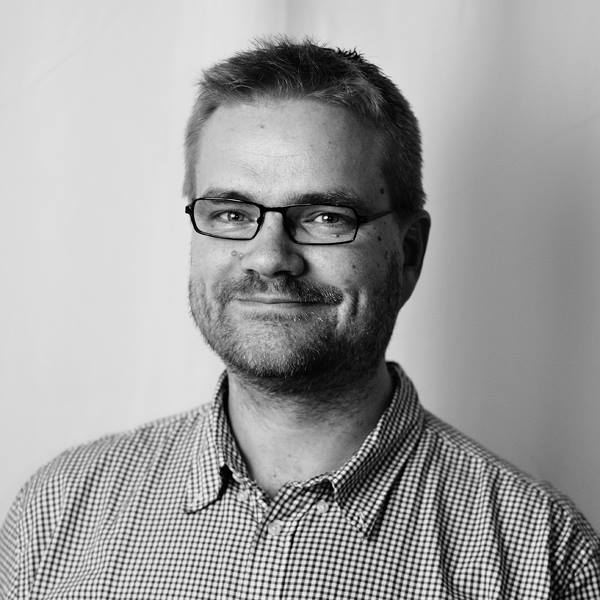 Ledamot Tomas Hellström